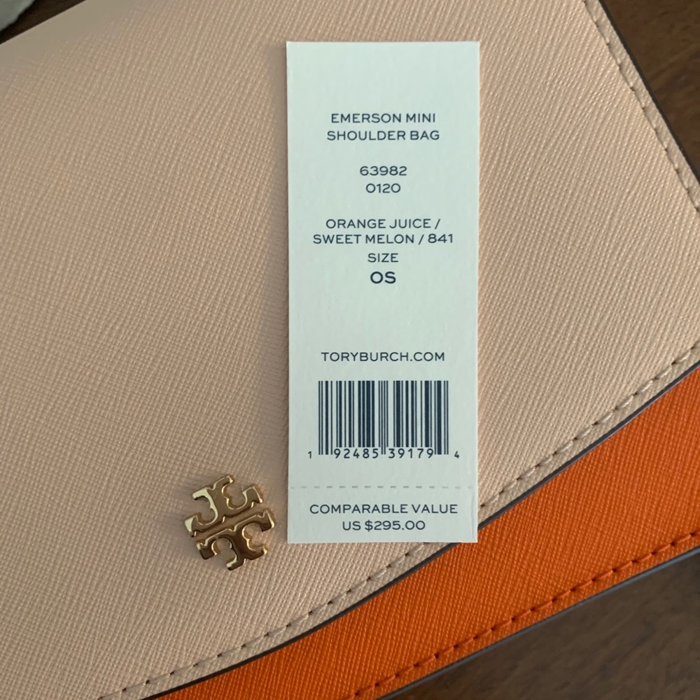 New Tory Burch crossbody 🍁 - Picture 2 of 6